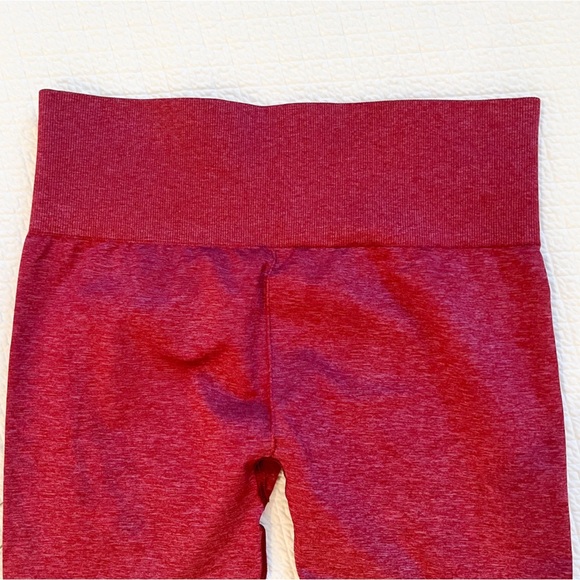 GYMSHARK Adopt Ombré Seamless Long Sleeve Crop Top Size Small - Picture 6 of 7